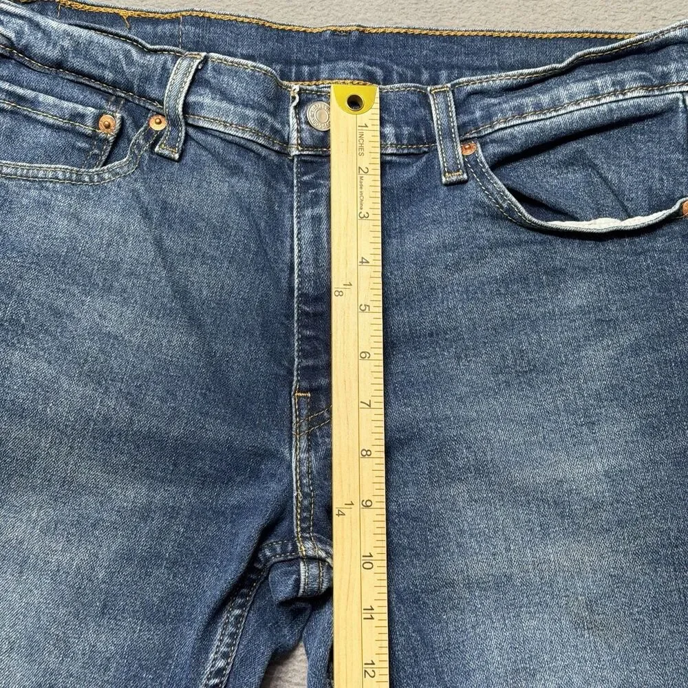 Levis 511 Mens 32x29 Slim Fit Straight Leg Blue Jeans Medium Wash Denim Casual